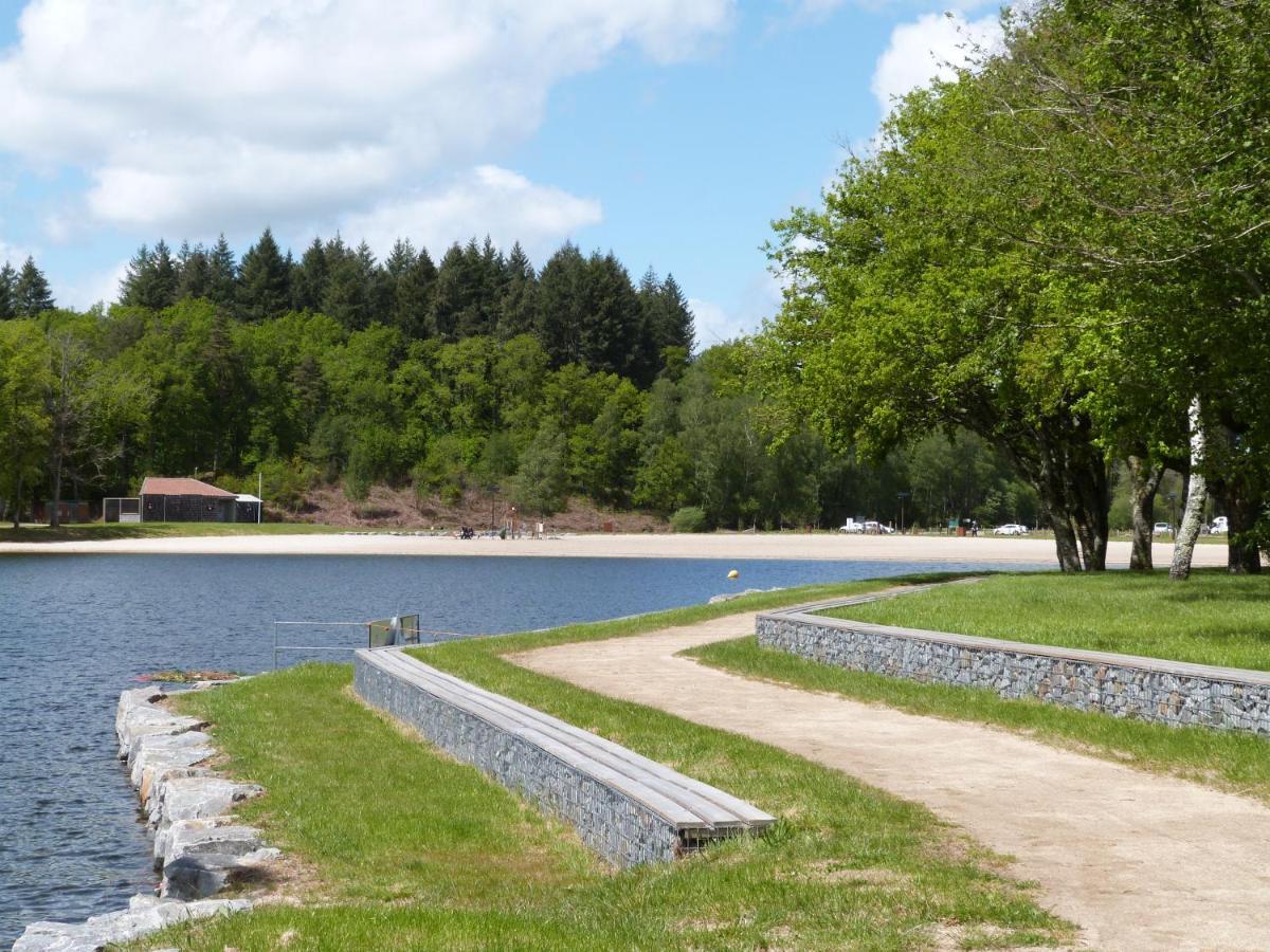 Domaine Des Hameaux Du Lac - Bg Saint-Pardoux  Exterior photo